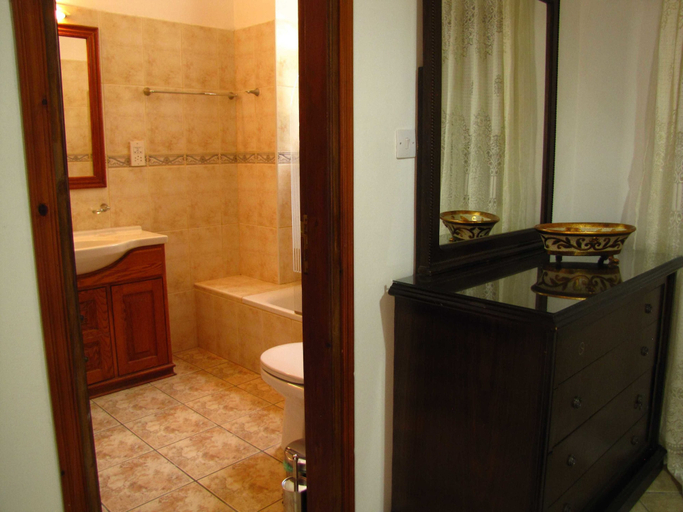 Bathroom 4, Webooking Konstantinos Villa