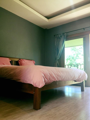 Bedroom 2, Punruk Resort, Tha Bo
