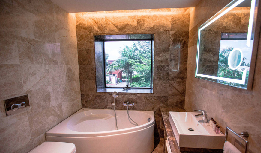 Bathroom 5, Charleson Luxury Hotel, Ikwerre