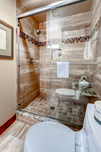Bathroom, Cedars Lodge Condos by CRMR, Summit