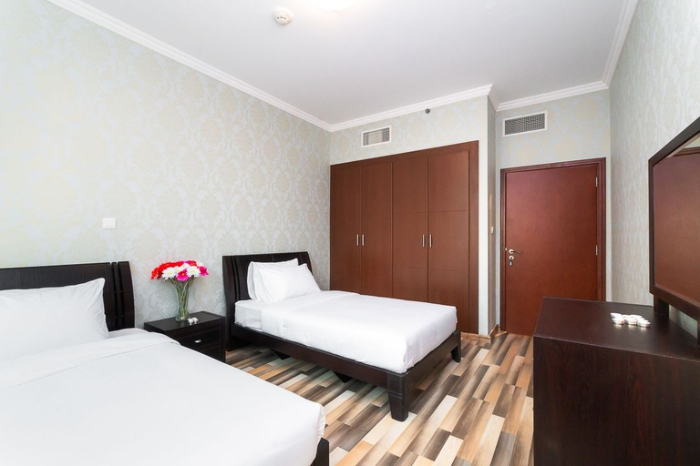 Room 5, City Nights - 2B Burj Al Nujoom Tower, Dubai