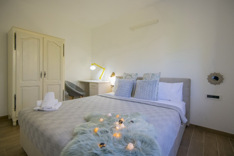 Bedroom 2, Holiday House Luxury, Podbablje