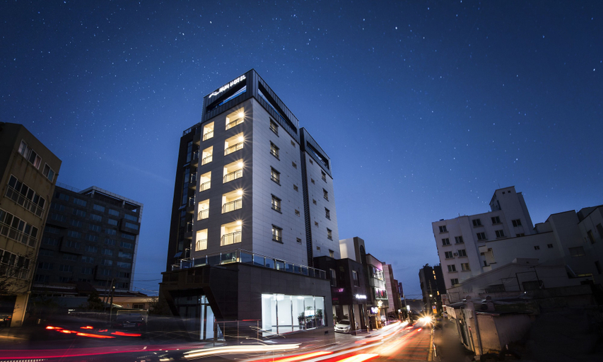 Exterior & Views 2, Run Hotel, Seogwipo