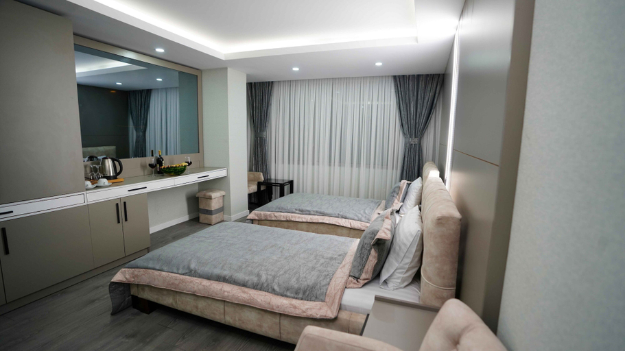 Bedroom 3, Aura Marina Hotel, Bakırköy