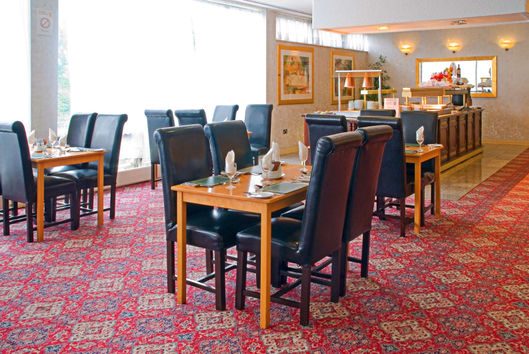 Food & Drinks 5, Britannia Coventry Hill Hotel, Coventry