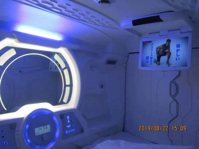 Bedroom 3, Capsule Hotel 2nd BOX, Naha