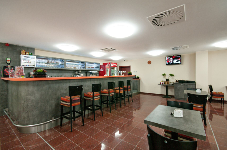 Food & Drinks 5, Hotel Arena, Chomutov