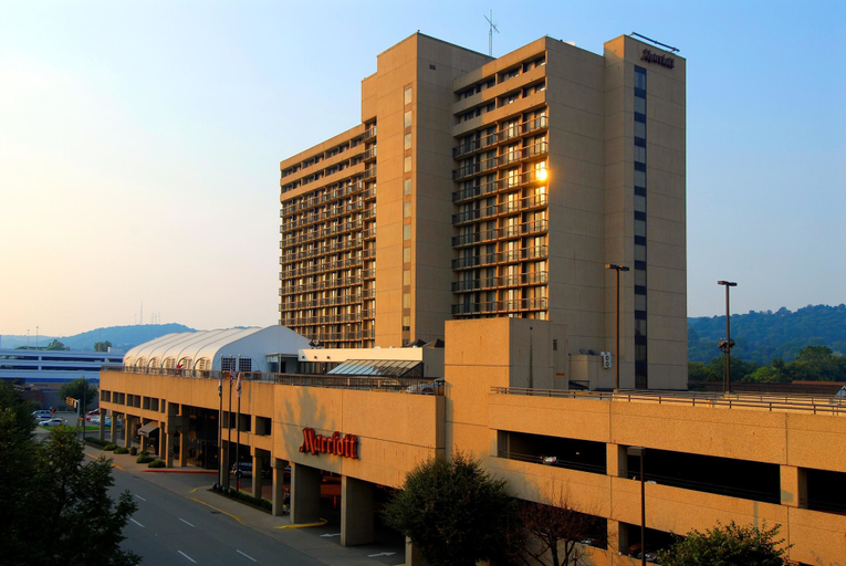 Exterior & Views 2, Charleston Marriott Town Center, Kanawha