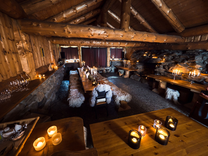 Food & Drinks 5, Blåtind Boutique Hotel, Stordal