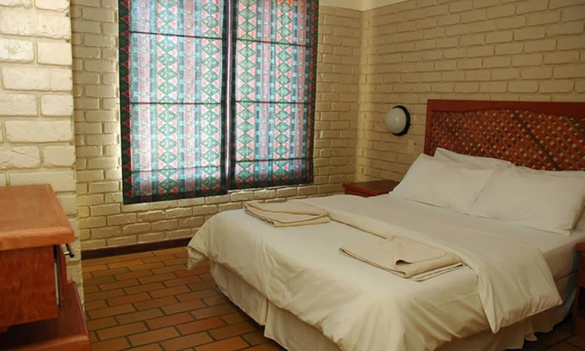 Bedroom, Golden Leopard Resorts - Bakgatla Resort, Bojanala