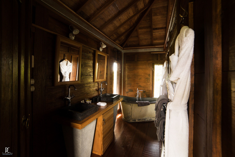 Bathroom 5, Mas de l'Espérance - Chambres d'hôtes, Gard