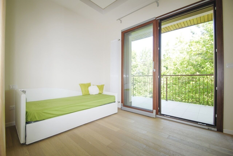 Room 5, Tasso, Ferrara