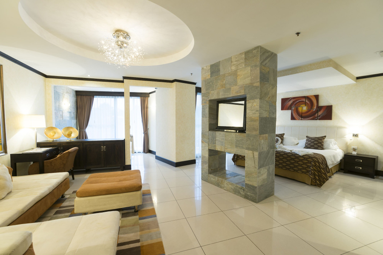 Bedroom 4, The Royal Corin Thermal Water Spa & Resort - Adults Only, San Carlos