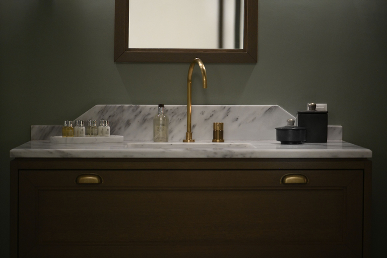 Bathroom 4, ATHINAIDOS QUARTERS BY K&K, Attica
