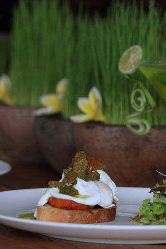 Food & Drinks 30
