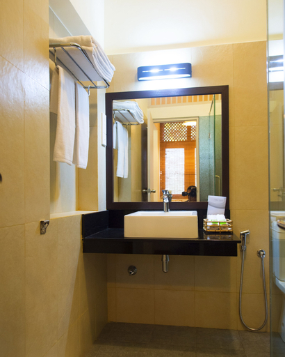 Bathroom 4, Hotel Sigiriya, Dambulla