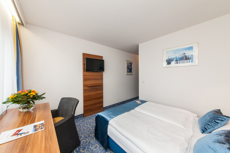 Bedroom 3, Hotel Strohgäu, Ludwigsburg