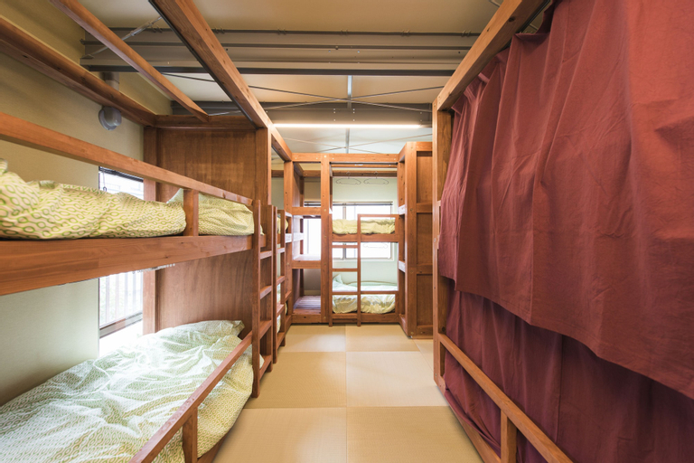 Bedroom 3, GrapeHouse Koenji - Hostel, - Caters to Women, Nakano City