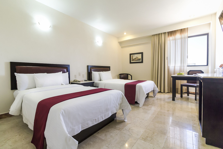 Bedroom 2, Imperio de Angeles Executive León Poliforum, León