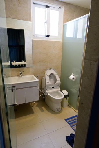 Bathroom 4, K2 Hostel, Taitung