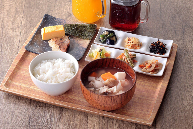 Food & Drinks 6