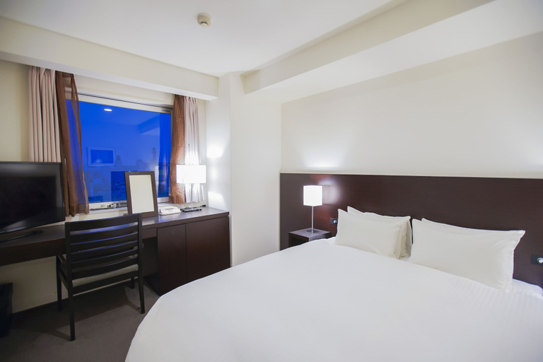 Bedroom 3, Hotel Sunroute Tokushima, Tokushima
