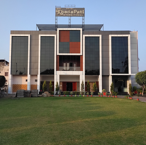 Exterior & Views 2, Hotel Shri Khedapati International, Dewas