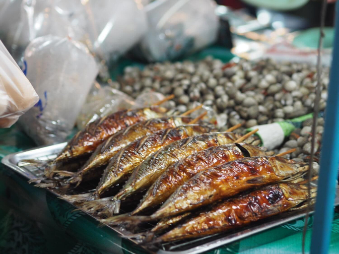 Food & Drinks 5, 28 Place, Phasi Charoen