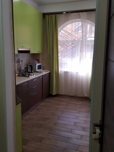 Others 4, Apartment on Kirova, Sochi gorsovet