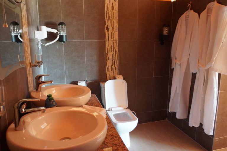 Bathroom 4, Emayian Luxury Camp, Narok West