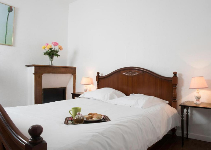 Bedroom 4, Chambres d'Hôtes Château du Landin, Eure