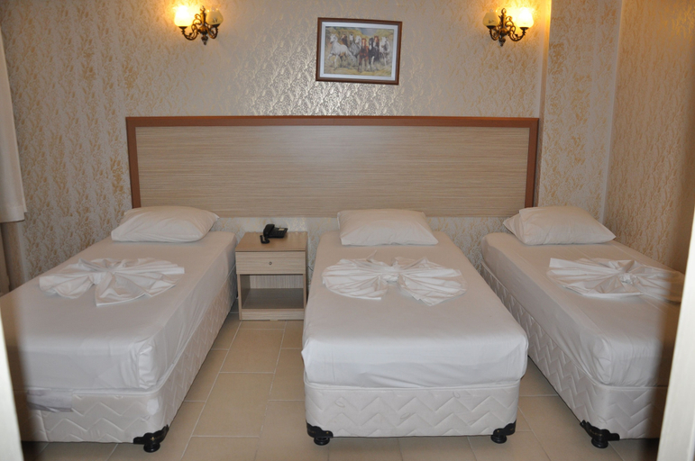 Bedroom 4, Istanbul Yildiz Hotel, Marmaraereğlisi
