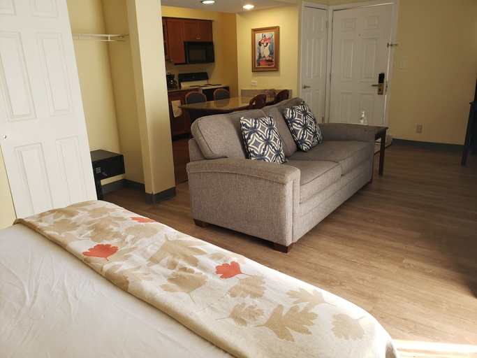 Bedroom 3, Birch Hill Grand Rapids, Kent