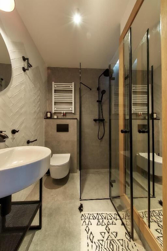 Bathroom 3, Tatra Square Apartments, Tatra