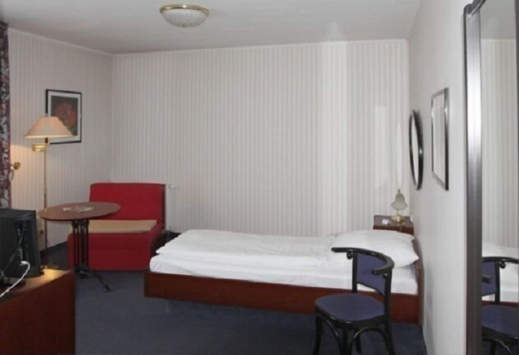 Bedroom 2, Hotel Buchholz, Berlin