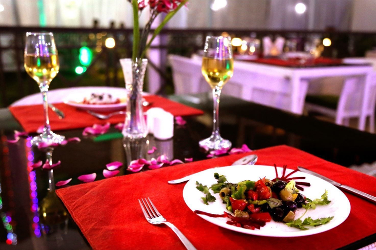 Food & Drinks 5, Hotel Shri Khedapati International, Dewas