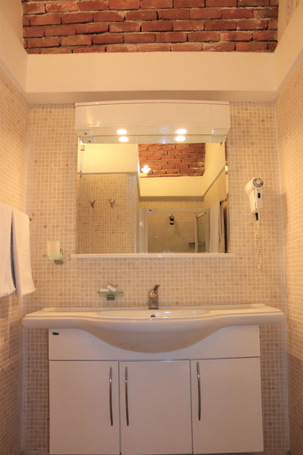 Bathroom 5, Munahan Hotel, Bodrum