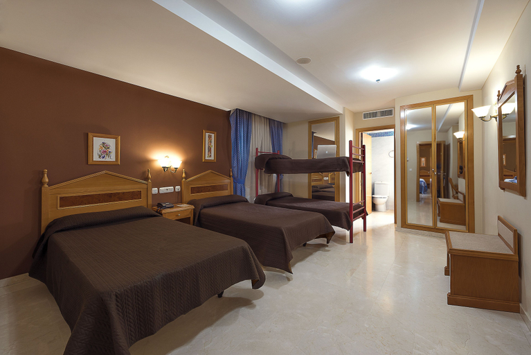Bedroom 3, Hotel NS Albolut, Granada