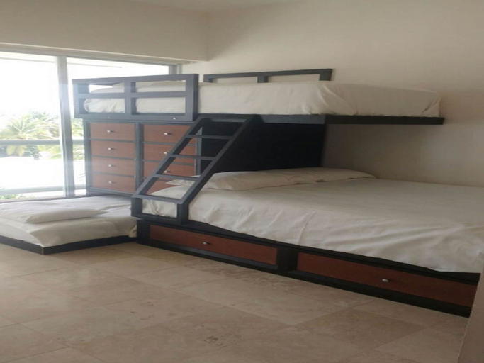 Bedroom 2, Tikal 4, Acapulco de Juárez