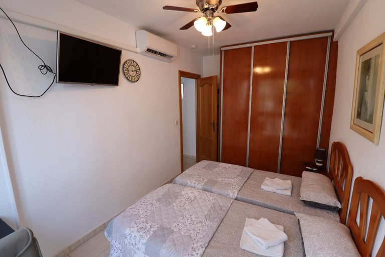 Bedroom 2, Apartment 1 bedroom 90m Levante Beach, Alicante