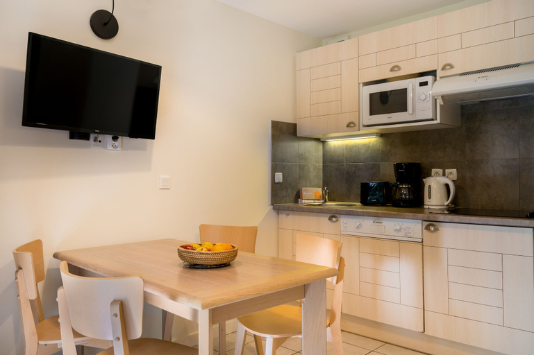 Dining Room 4