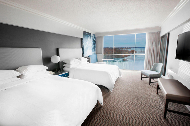 Bedroom 4, Niagara Falls Marriott on the Falls, Niagara