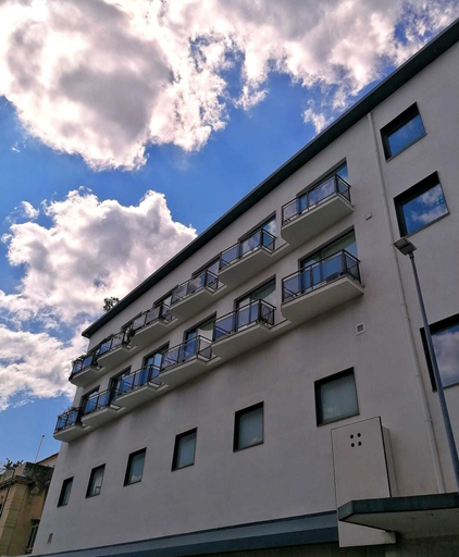 Exterior & Views 2, Residence CineApollo, Messina