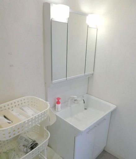 Bathroom 3, Pacio Nijo, Kyoto