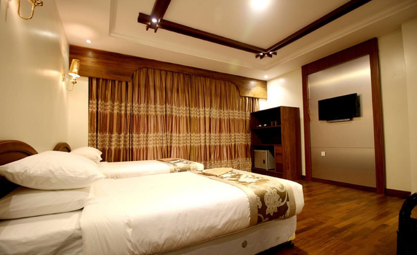 Bedroom 3, Famous Hotel Bagan, Myingyan