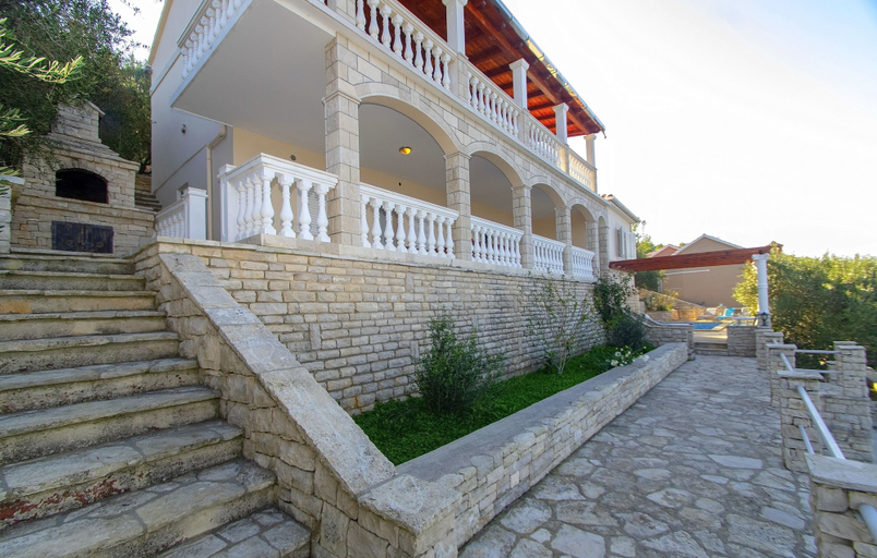 Exterior & Views, House Green Side Sunset, Blato