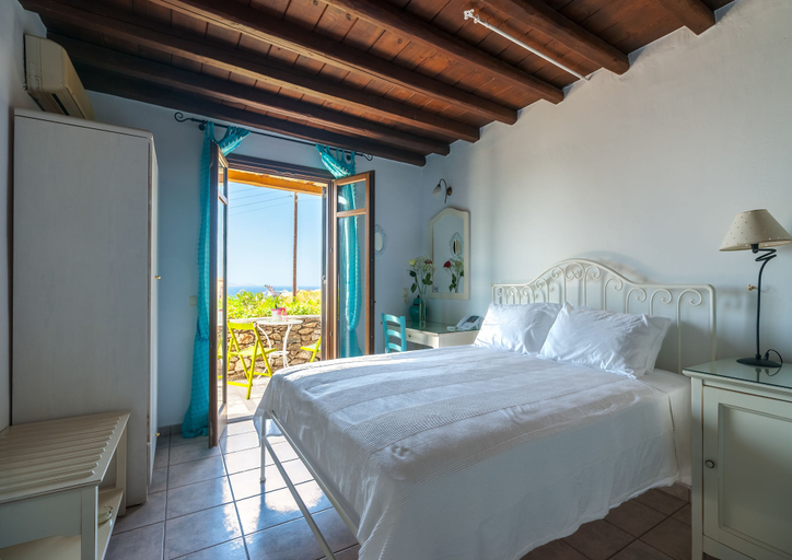 Bedroom 3, Paradision Hotel, South Aegean