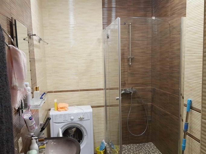 Bathroom, Apartment on Kirova, Sochi gorsovet