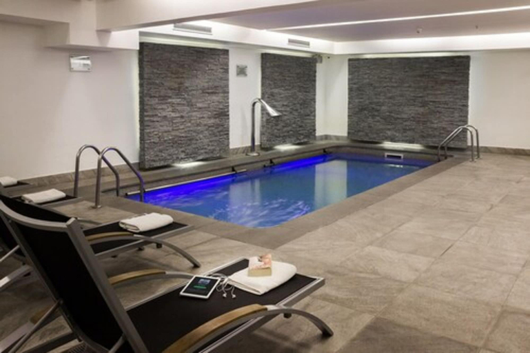 Sport & Beauty 2, Wyndham Garden Santiago Kennedy, Santiago