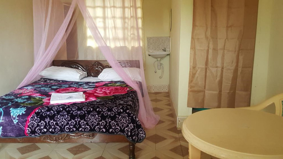 Bedroom 3, Sultan Hamud Pyramids Resort, Kilome